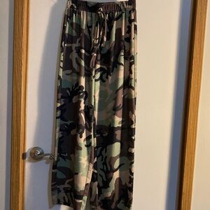 SHEIN Camouflage Kids Joggers
